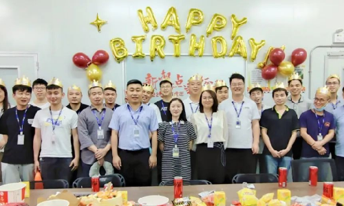 德鐫2022年第一季度員工生日會(huì)精彩回顧丨 “Happy birthday！”